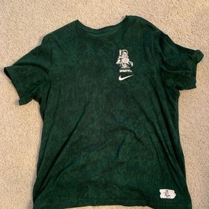 Nike Mens XL Michigan state Sparty shirt